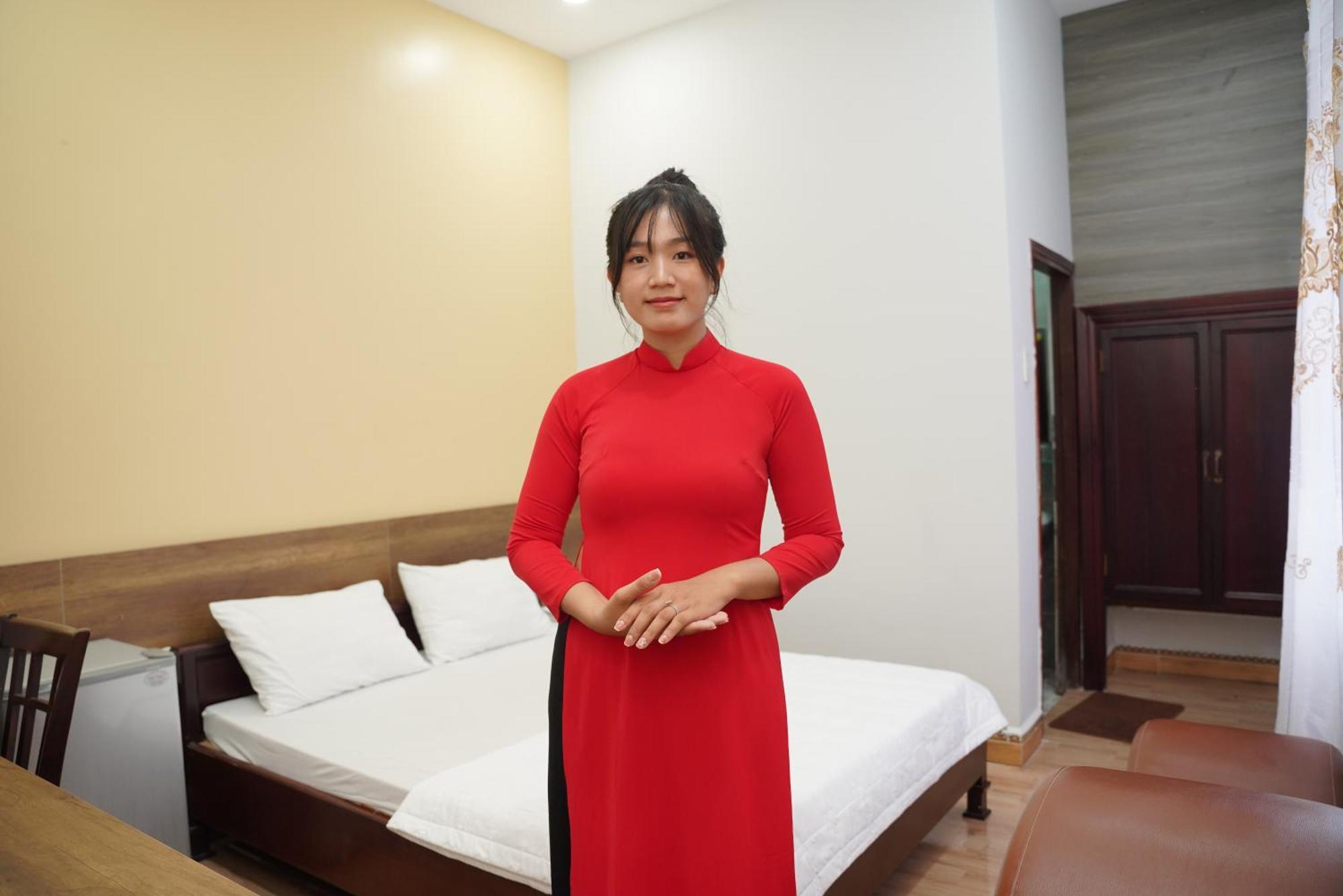 Khach San De Vuong Hotel Cao Lanh Exterior photo